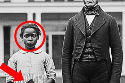 During the restoration, experts found a hidden detail in the slave girl’s clothing no one saw before