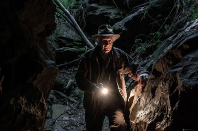Ridiculed at 80 for, he found a hidden cave in the mountains – 24 hours later, everyone regretted it