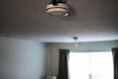 I Found A Camera Hidden In My Smoke Detector — So I Said Nothing… Then My Son Slipped…