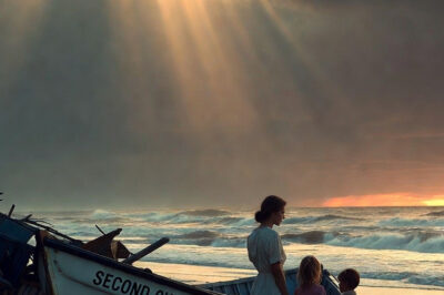 Single Mother Found An Abandoned Sailboat After a Disaster… And What Was Inside Changed Everything