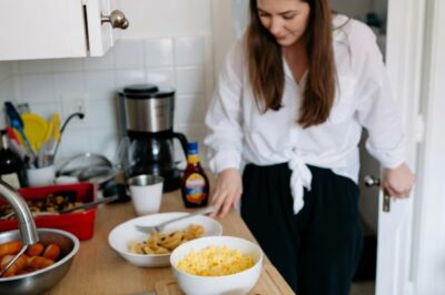 My arrogant daughter-in-law threw out my cooking when she came to my house