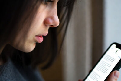 One Message On Her Phone Exposed Everything… I Wish I Never Saw It