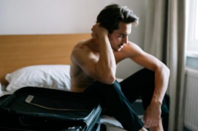 My Husband Woke Up, Quietly Packed His Suitcase. Half an Hour Later, a Photo Popped Up on My Phone…