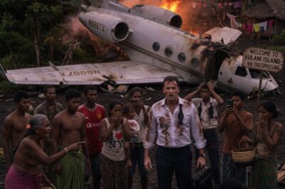 Billionaire Plane Crash Lands on an Isolated Island — The Villagers’ Reaction Will Shock You