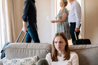 I Watched My Parents Fund My Sister’s Entire Life, Even Her First House…