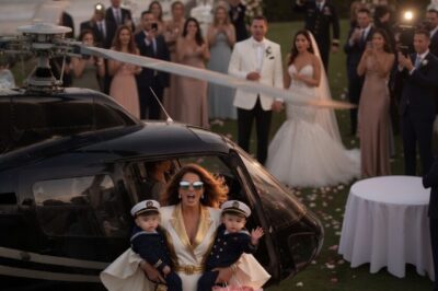 He Invited His “Broke” Ex-Wife To His Wedding To Mock Her — She Landed In A Helicopter With Triplets